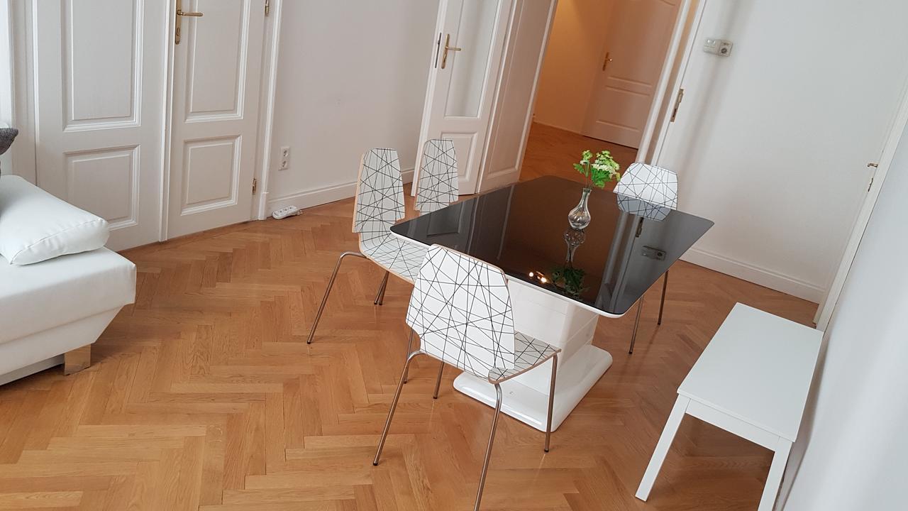 Sobieski Apartments St. Stephen'S Cathedral Vienna Esterno foto